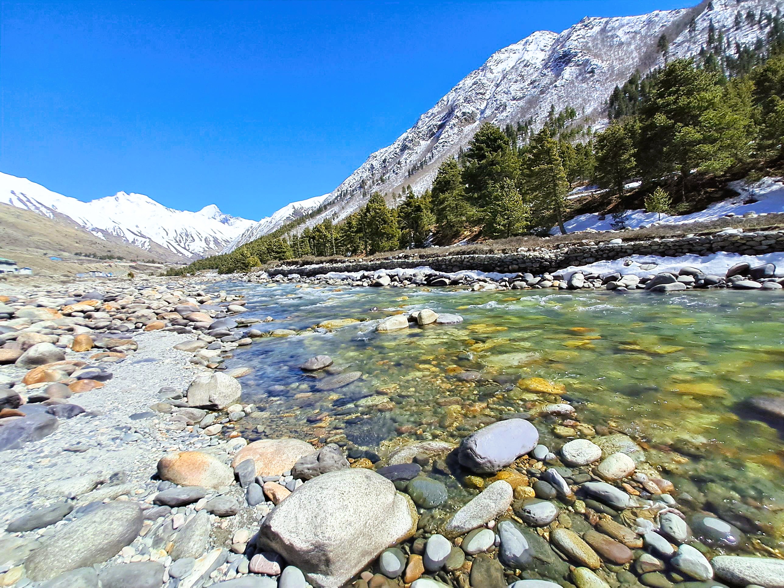 Scenic travel destination : Miles Go Round travel rewards guide for Indian travellers